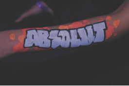 ABSOLUT絕對(duì)伏特加#百城絕對(duì)夜計(jì)劃#100種不一樣的跨年玩法