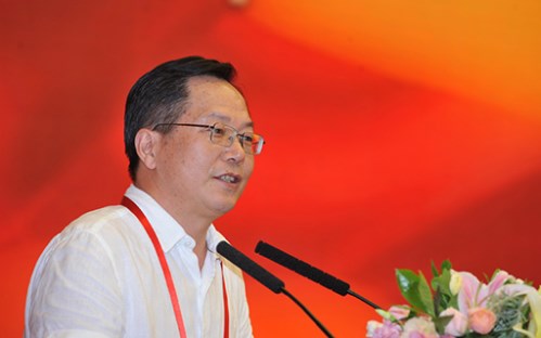 中國人民銀行研究局研究員、經(jīng)濟(jì)學(xué)博士鄒平座致辭