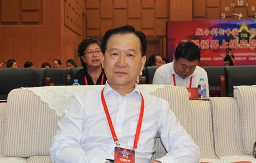 國家發(fā)改委詩詞協(xié)會(huì)《詩苑》執(zhí)行主編、管理專家宋澎