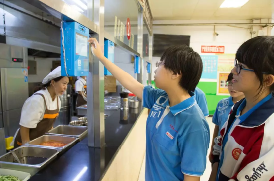 石家莊一中引進(jìn)禧云信息智慧食堂  打造健康安全后勤環(huán)境