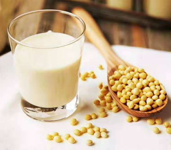 豆奶品牌齊聚風(fēng)口 豆本豆豆奶領(lǐng)銜無添加趨勢