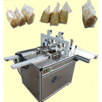 上海軒麥面包蛋糕自動(dòng)裝袋機(jī)