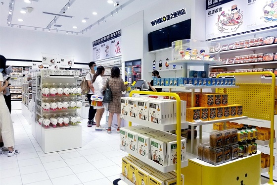12. 門店內(nèi)景.jpg