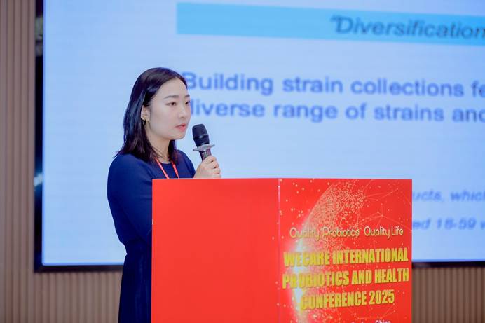 屏幕上有女人<i></i><i></i><i></i><i></i><i></i>
<i></i><i></i><i></i><i></i><i></i>
描述已自動(dòng)生成